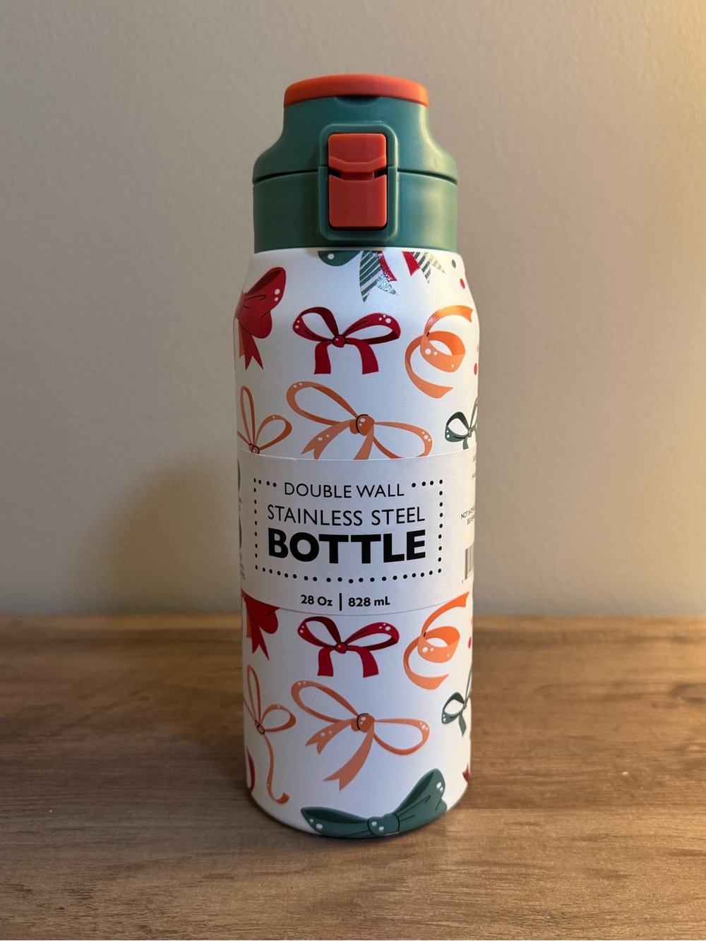 NWT Stainless Steel Festive Bow Bottle